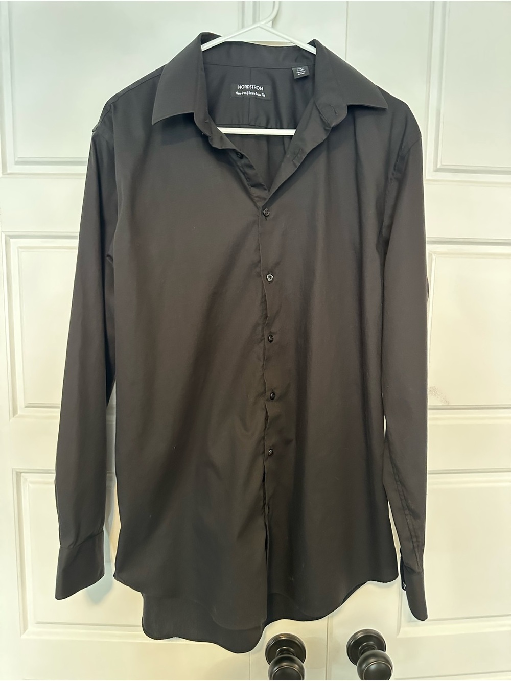 Nordstrom Men’s Black Long-Sleeve Dress Shirt